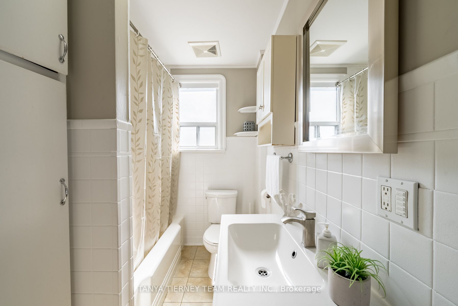 20 Albert St Property Photo 26