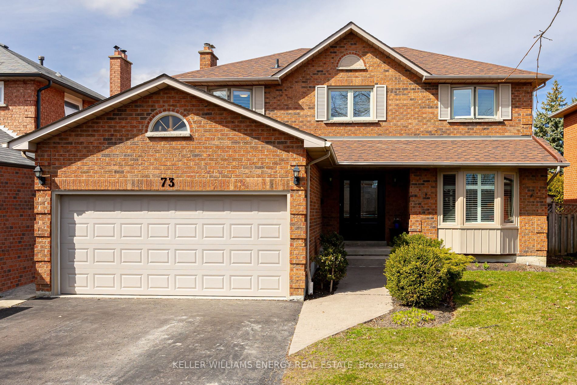 73 Ingleborough Dr Property Photo