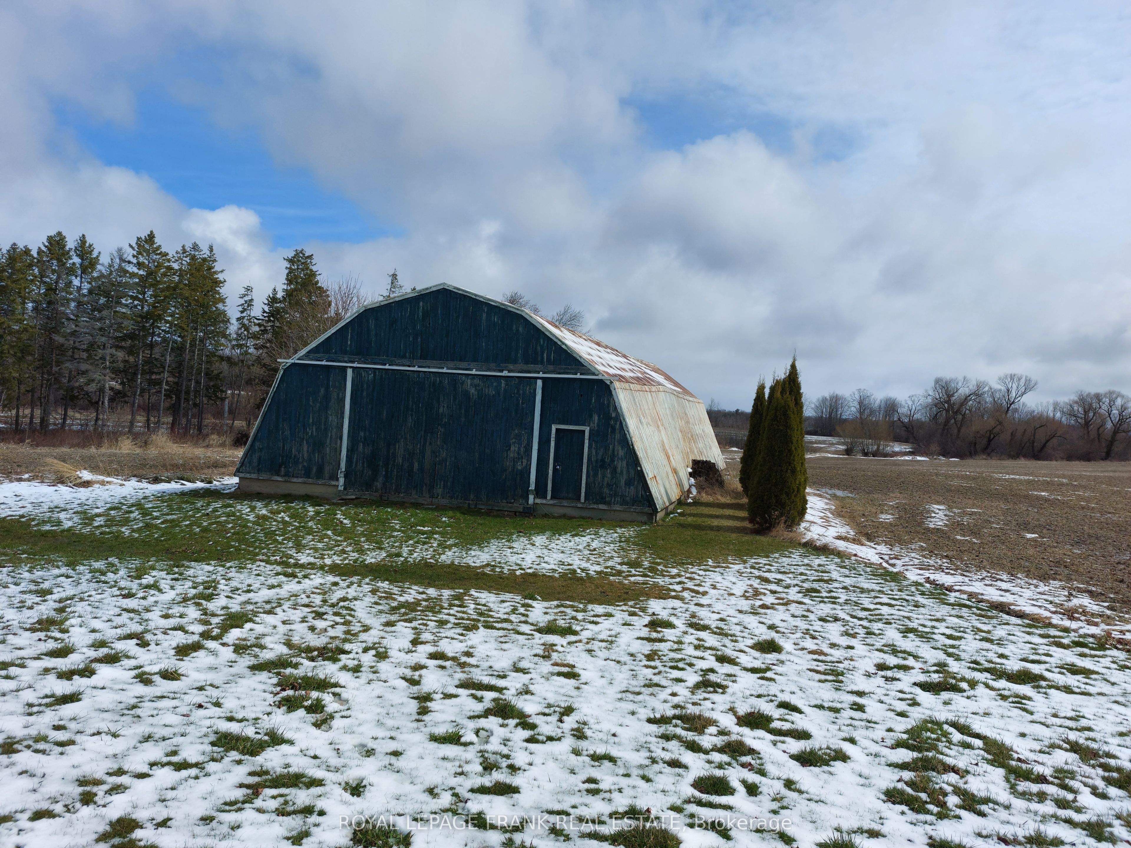 7215 Old Scugog Road Property Photo 6