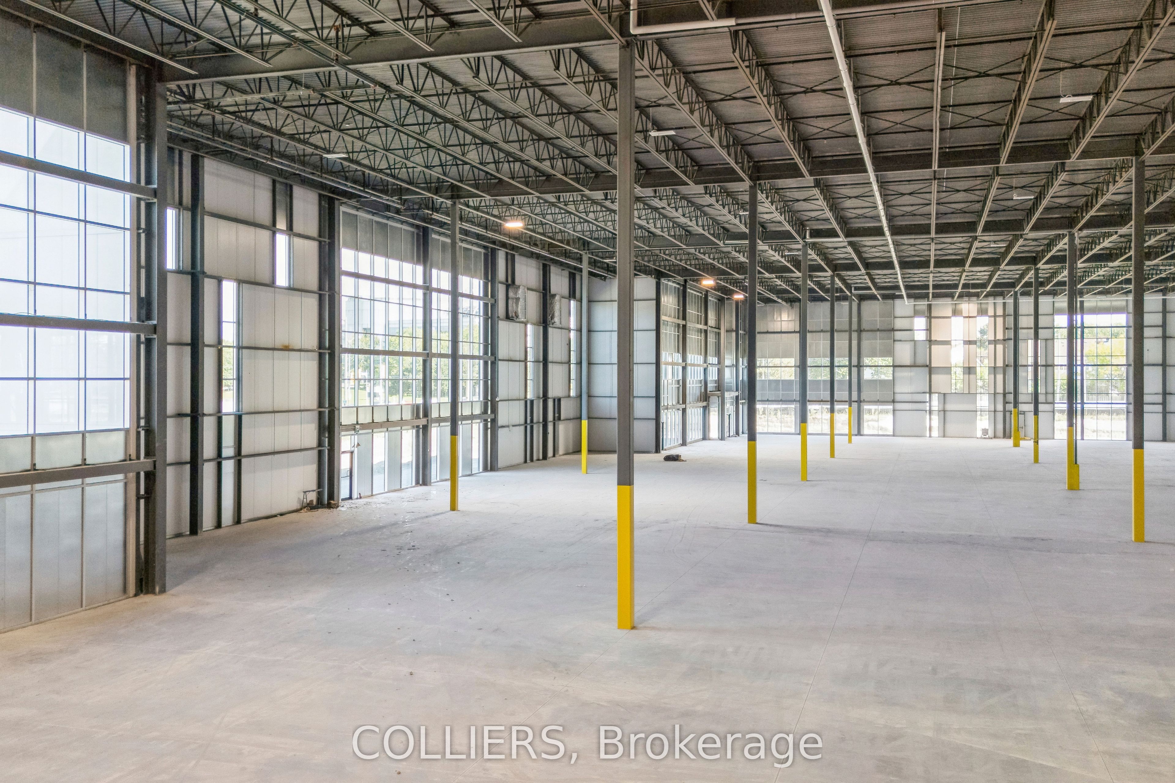 Na Steeles Avenue E 1 Property Photo 7