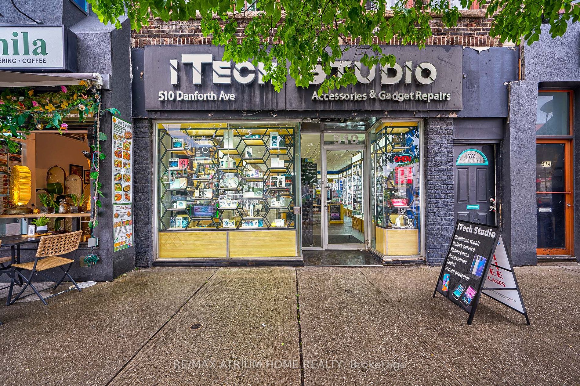 510 Danforth Ave Property Photo