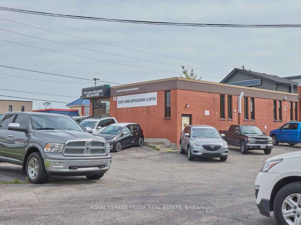 349 King Street Property Photo 2