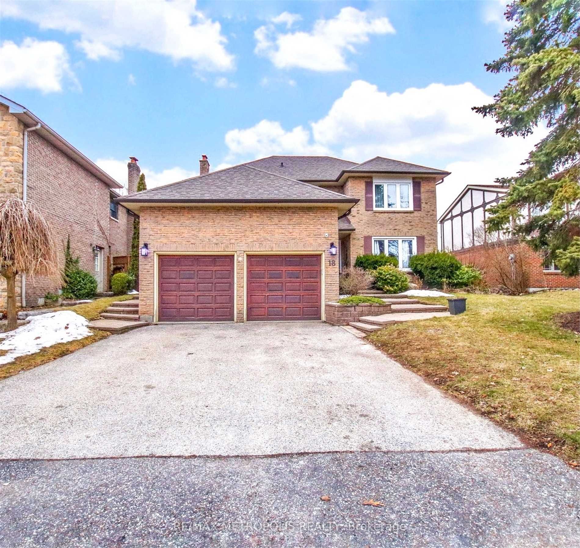 18 Woodlawn Crt Property Photo