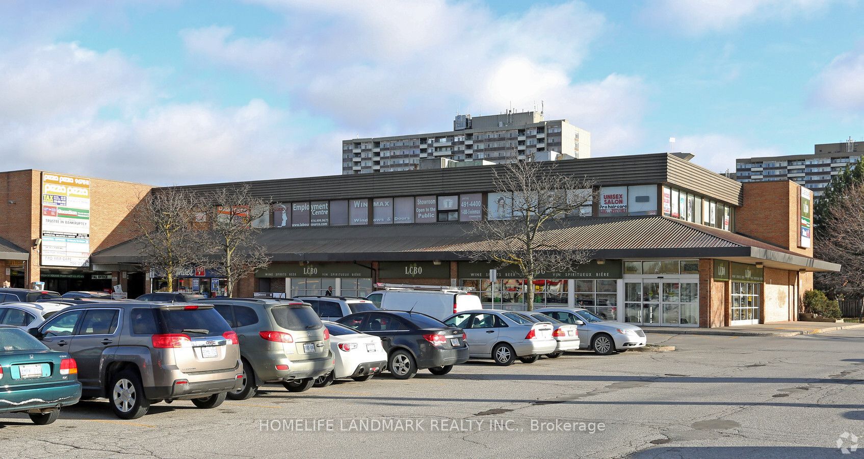 #18 - 2930 Finch Avenue Property Photo 1