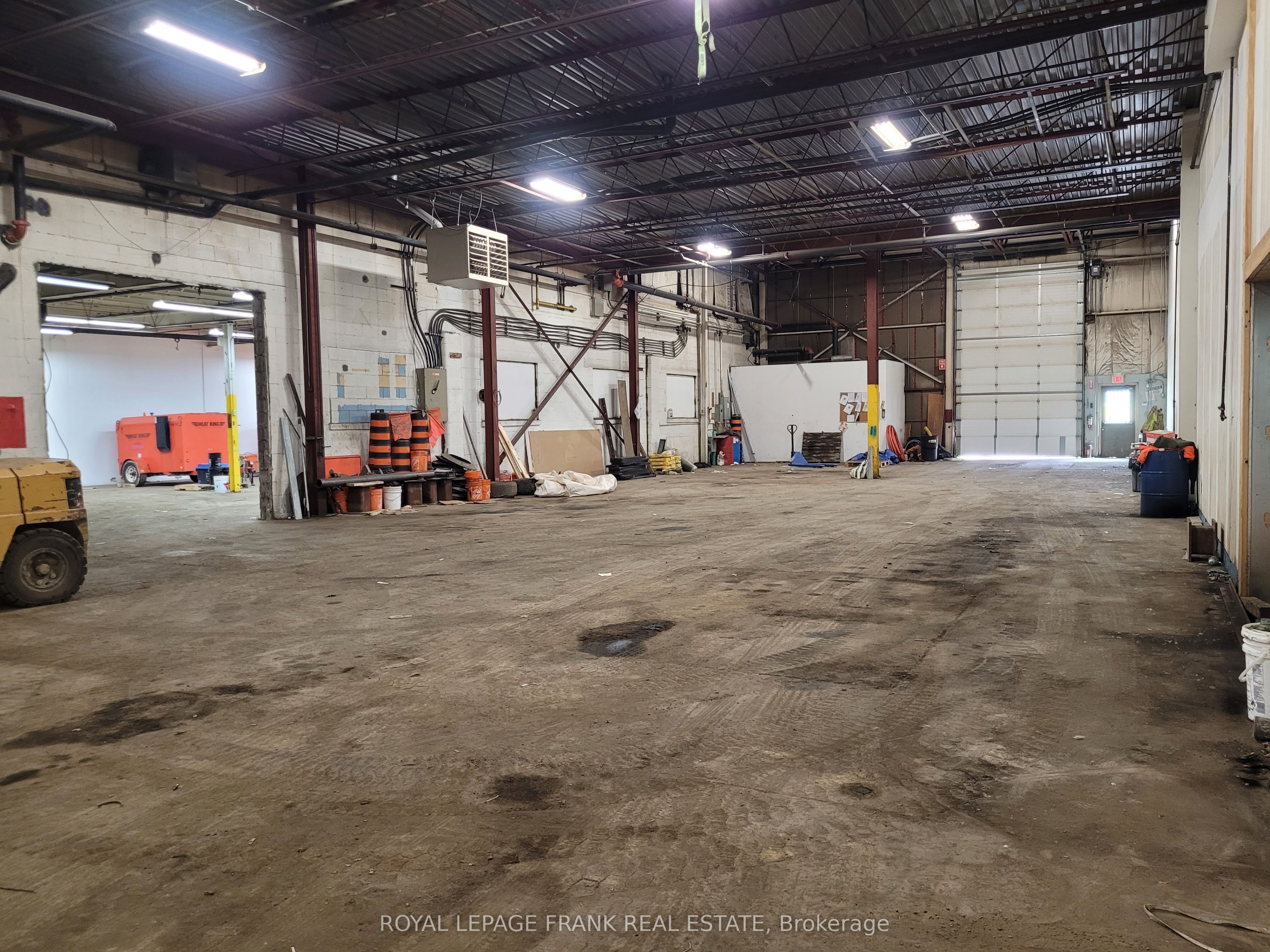 #f&e1 - 240 Simpson Avenue Property Photo 1