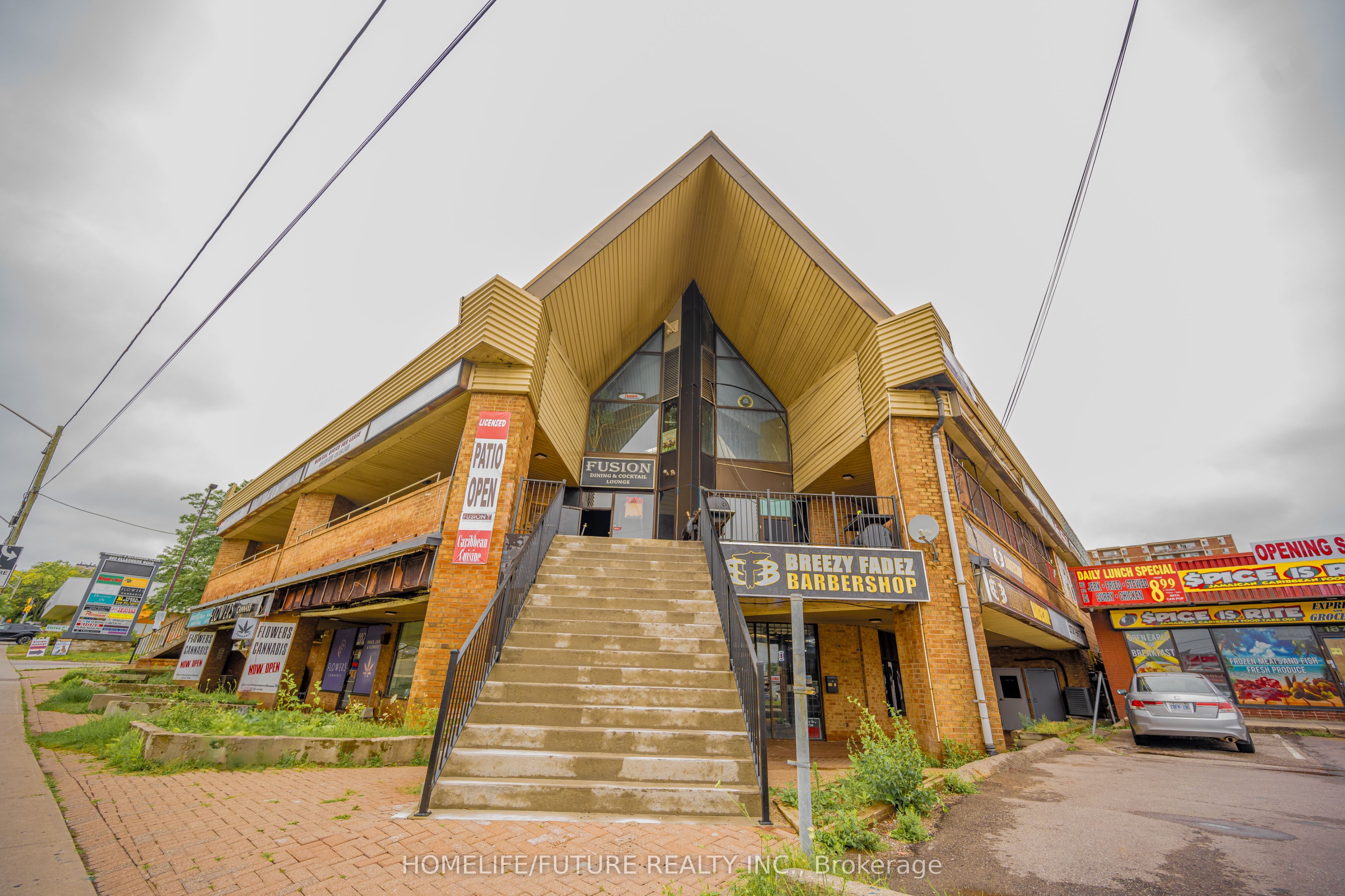 #202/203 - 880 Ellesmere Road Property Photo 1