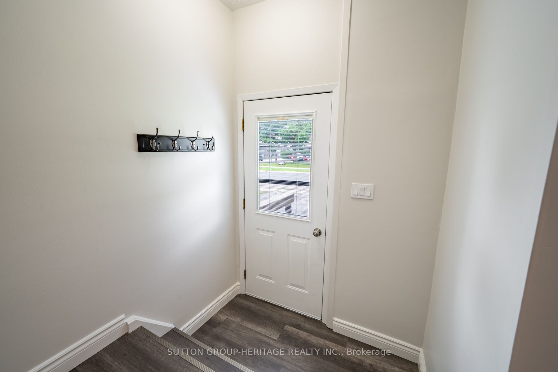 1267 Oxford St Property Photo 12