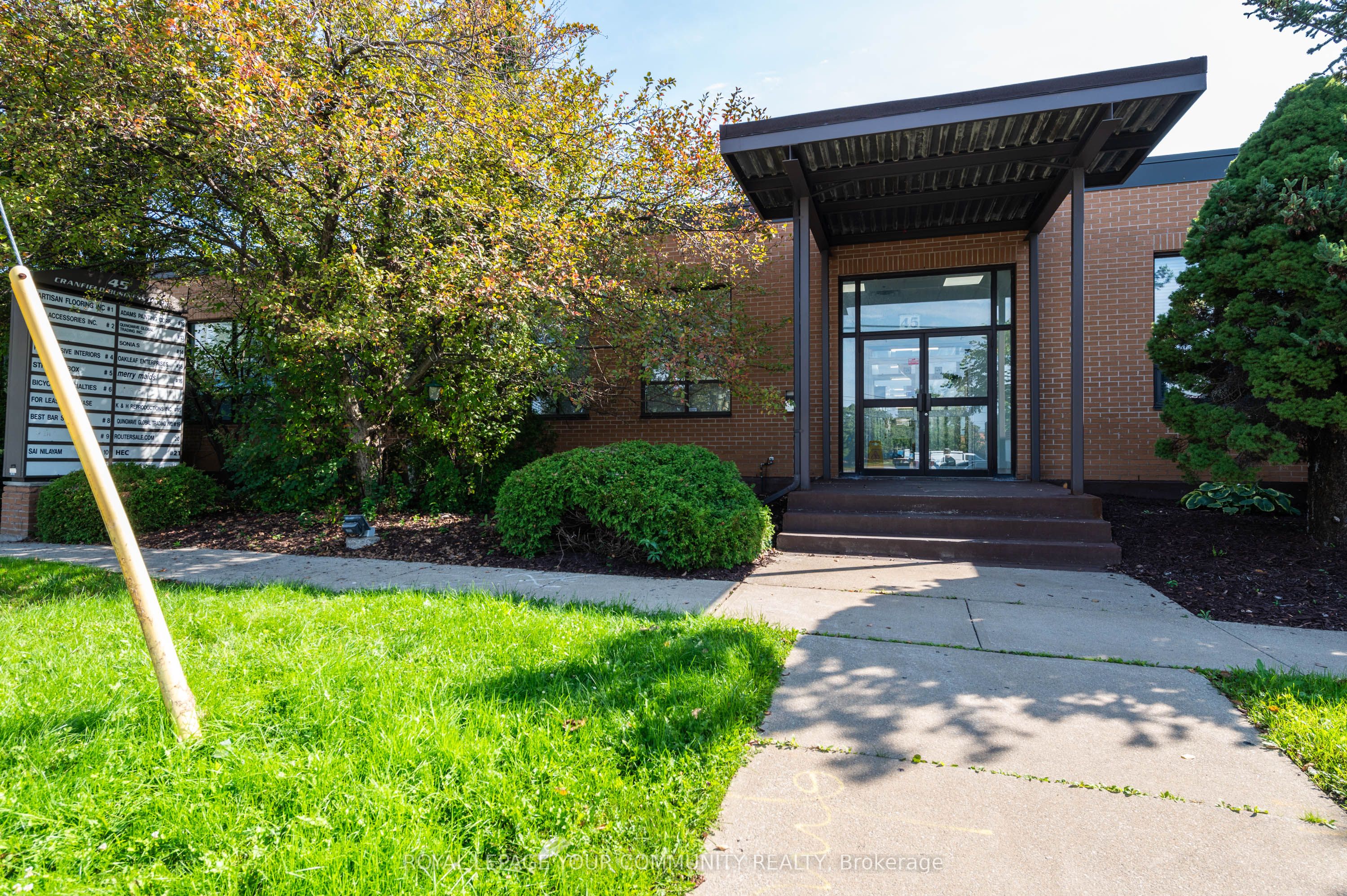 #16 - 45 Cranfield Road Property Photo 4