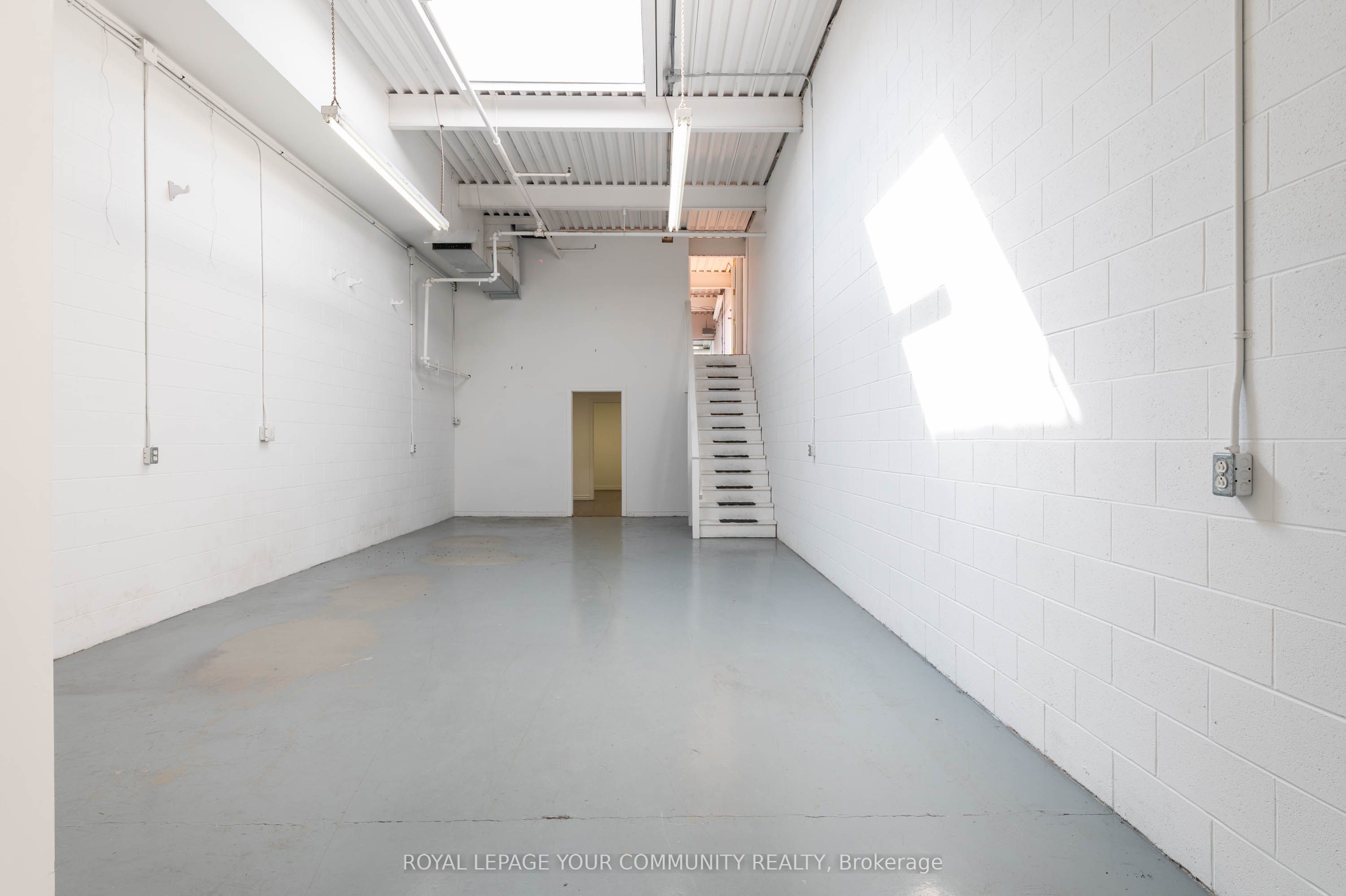 #16 - 45 Cranfield Road Property Photo 14