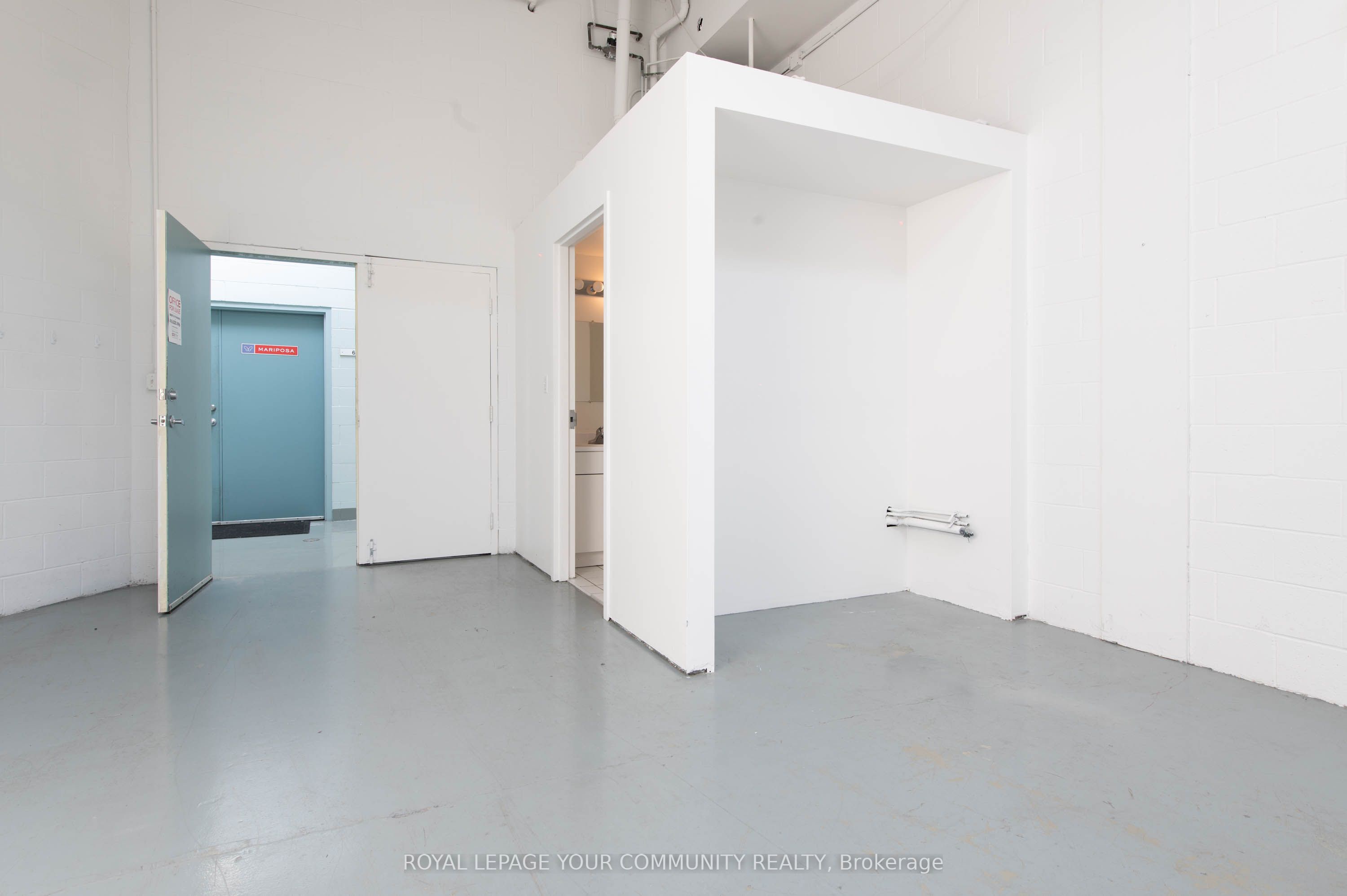#16 - 45 Cranfield Road Property Photo 15