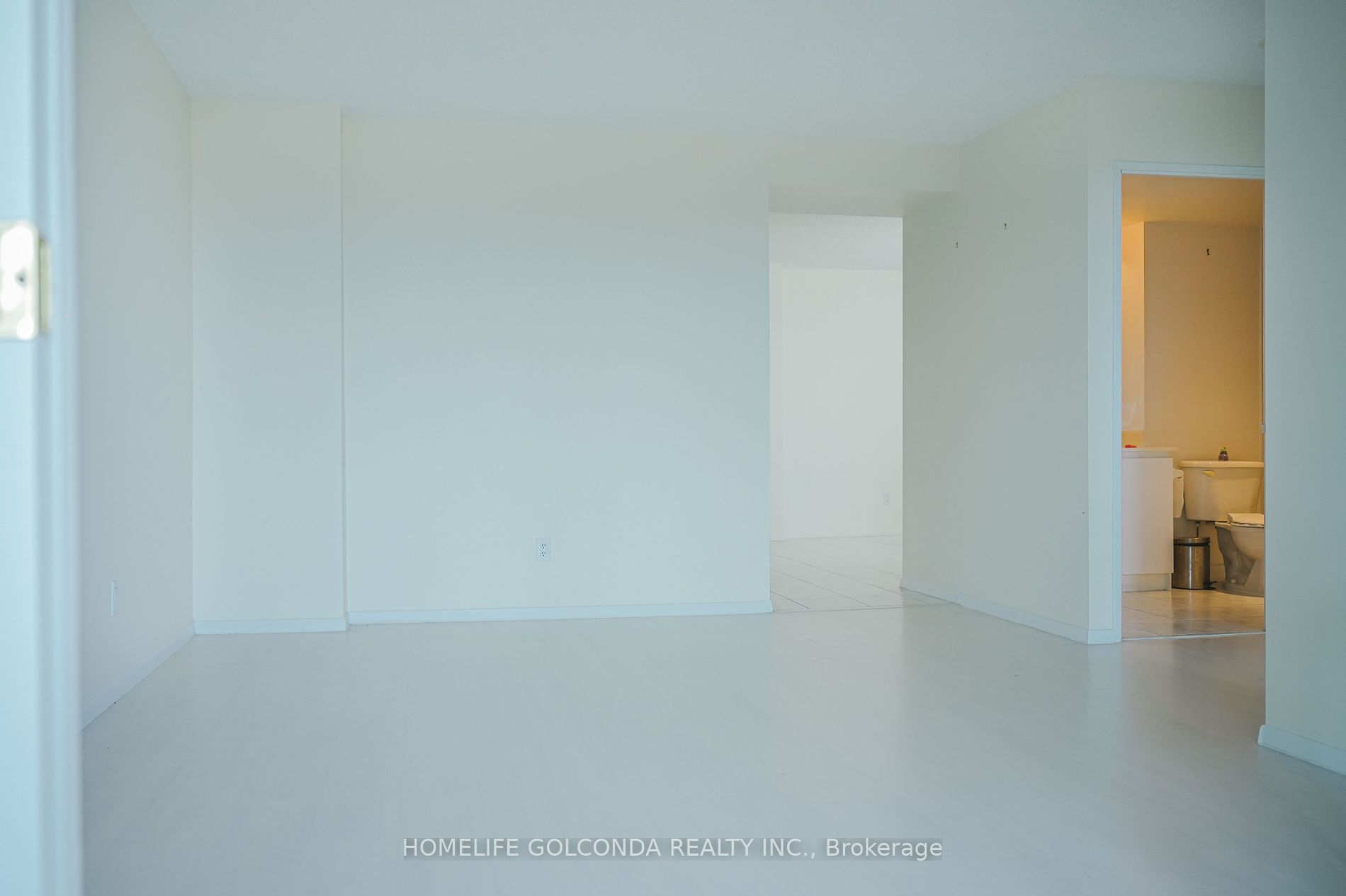 225 Bamburgh Circ 07 Property Photo 2