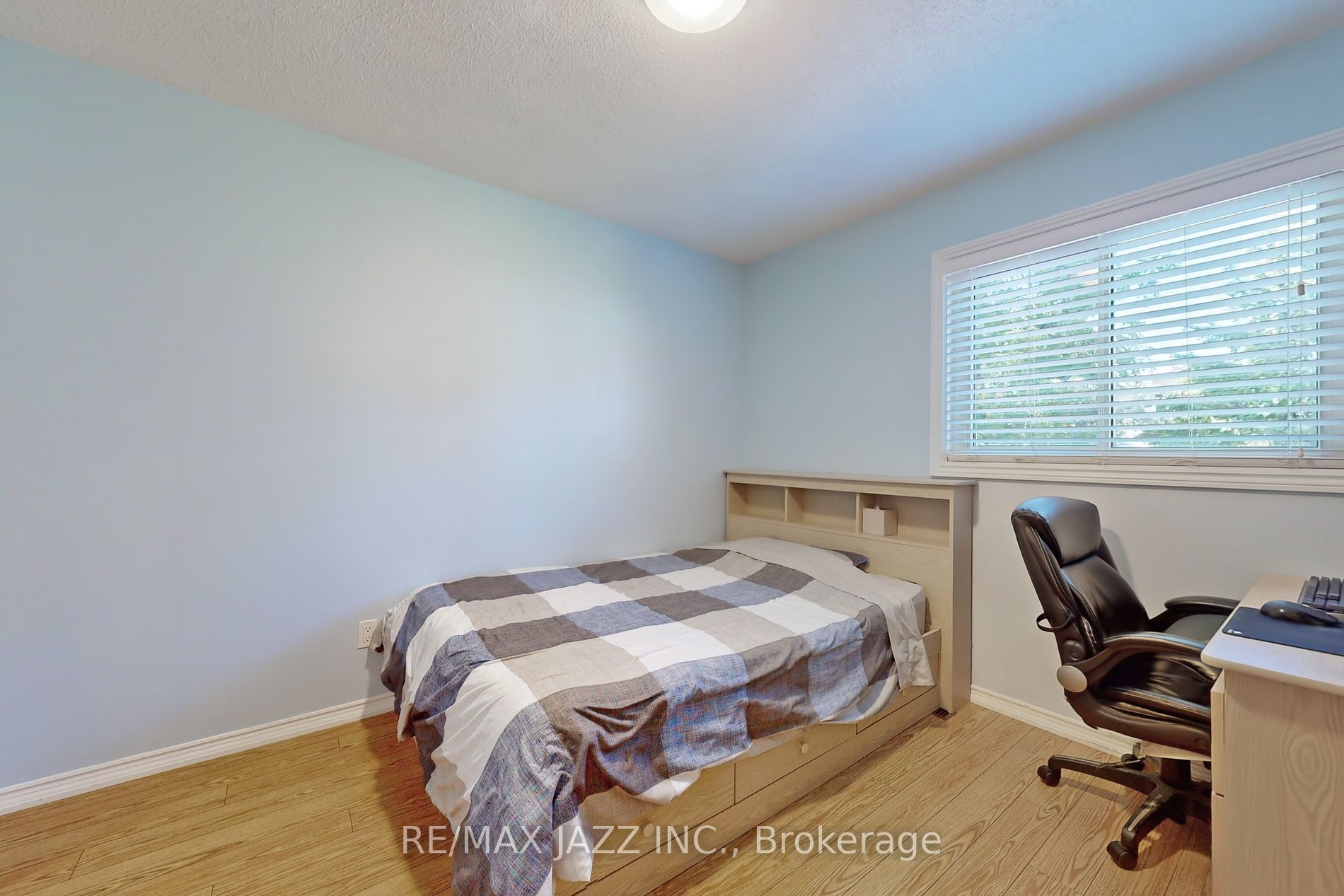 692 Avery Crt Property Photo 15
