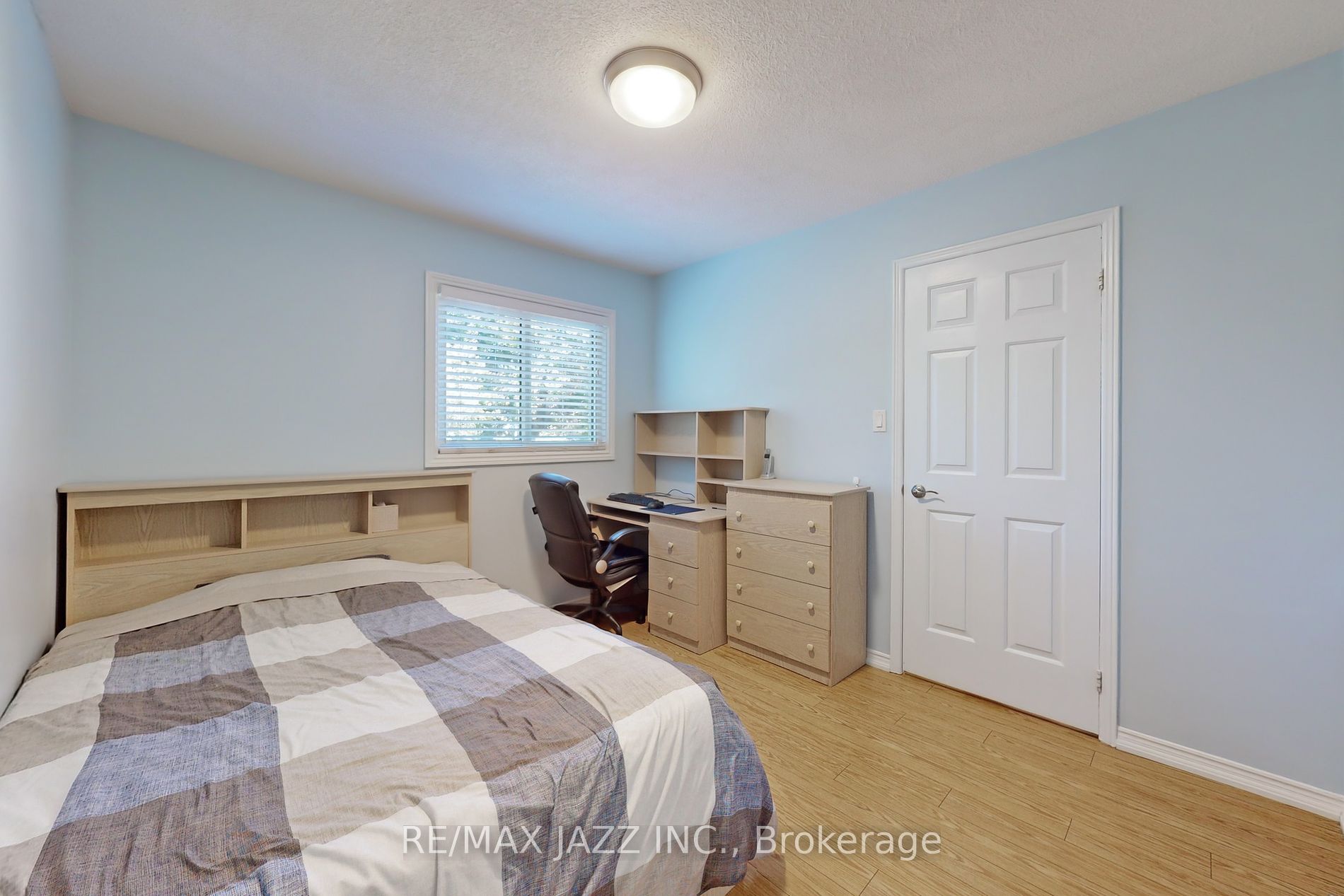 692 Avery Crt Property Photo 16