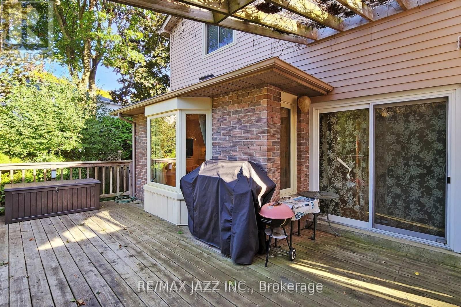 692 Avery Crt Property Photo 28