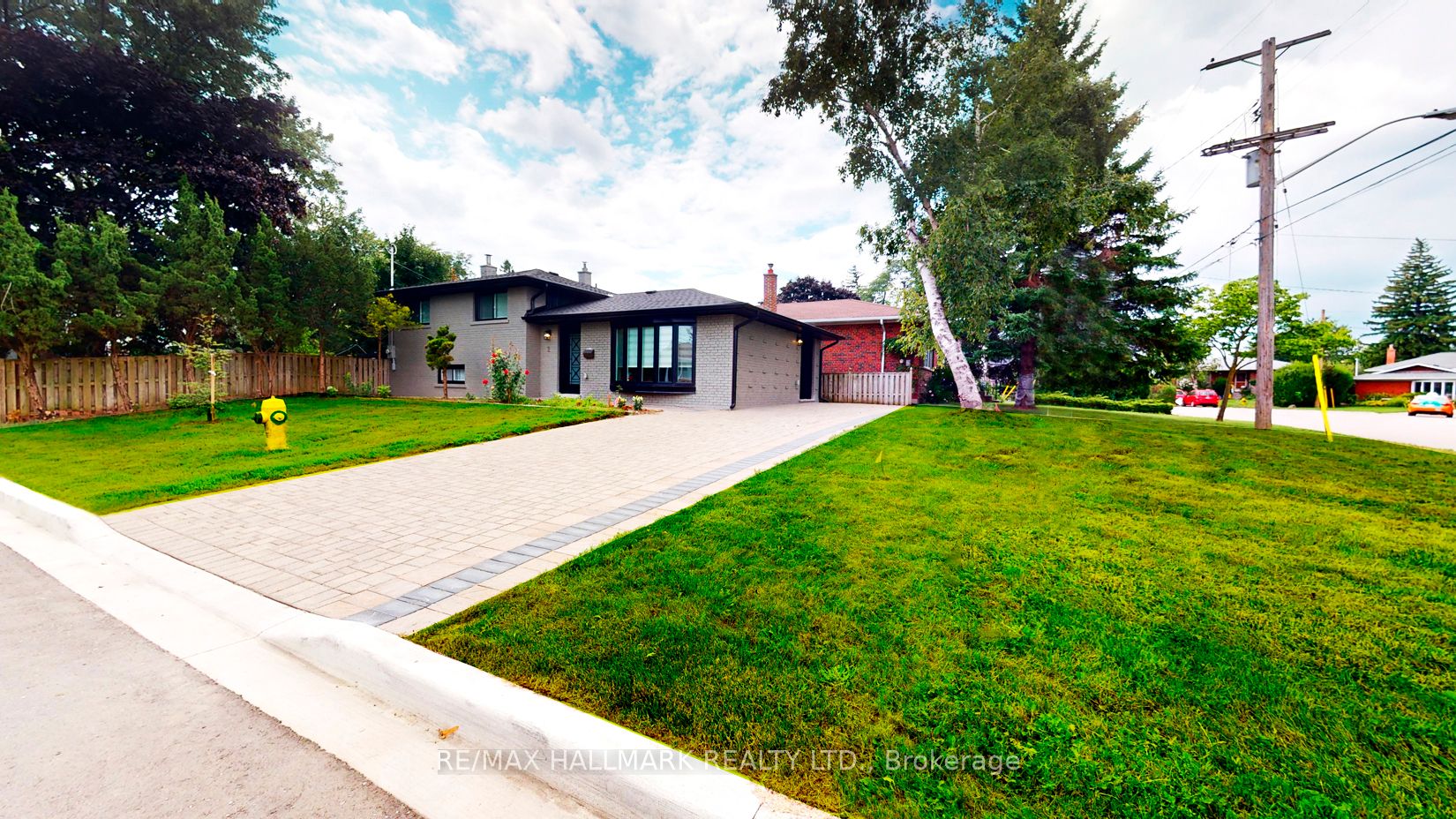2 Clanwilliam Crt Property Photo 27