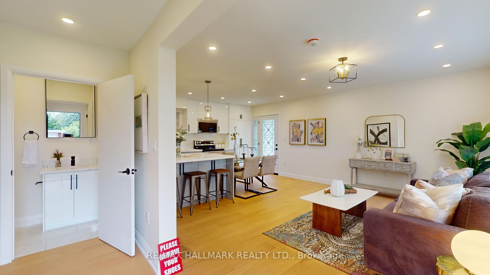 2 Clanwilliam Crt Property Photo 35