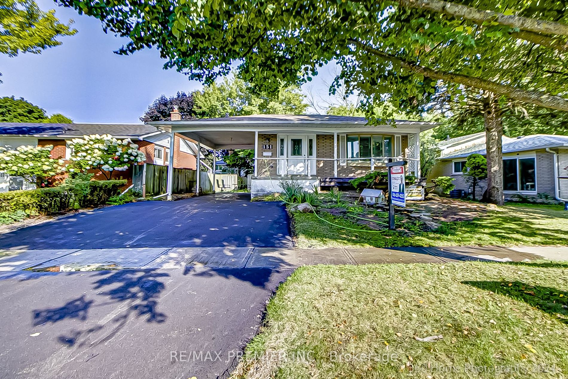 151 Clements Rd E Property Photo 12