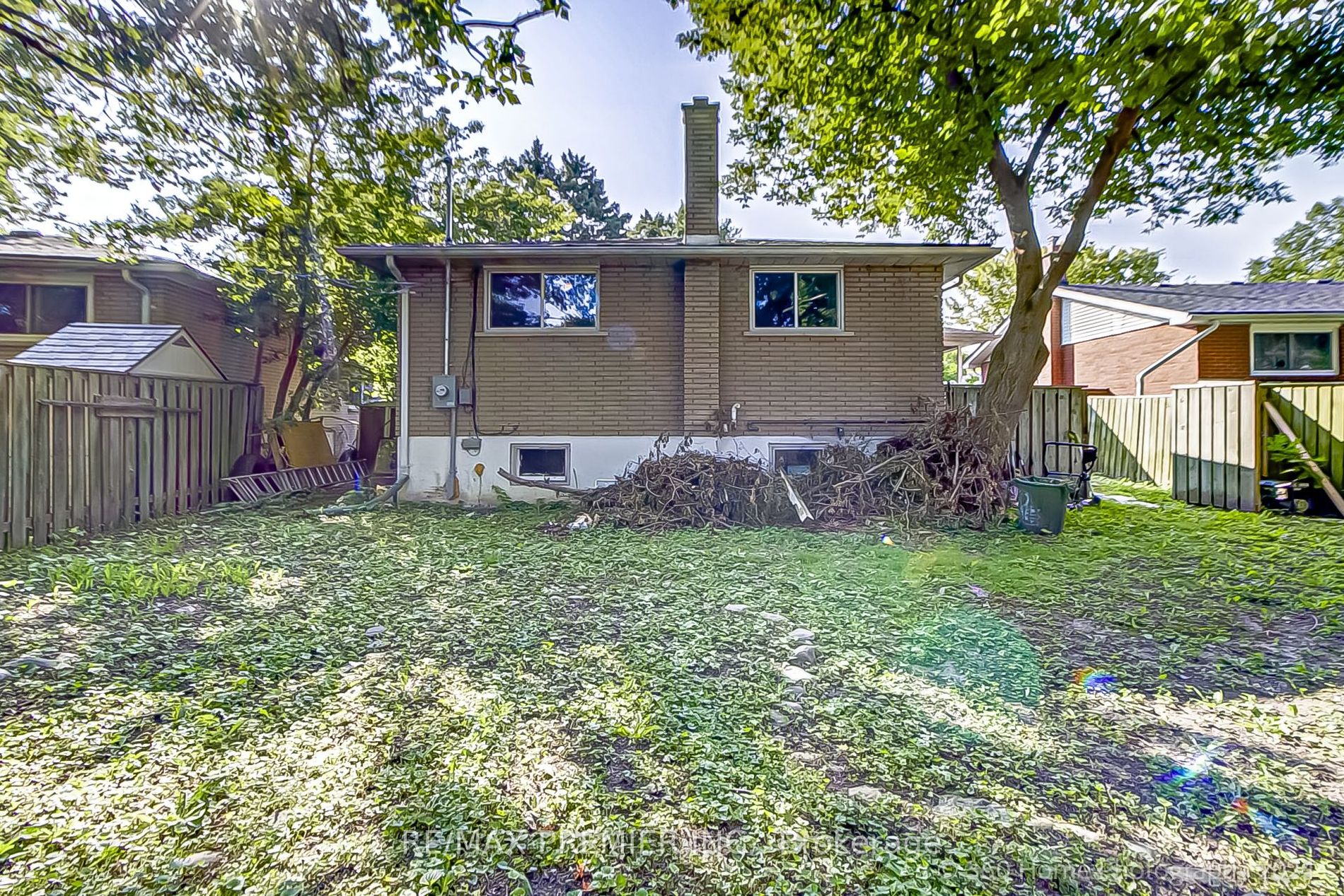 151 Clements Rd E Property Photo 19