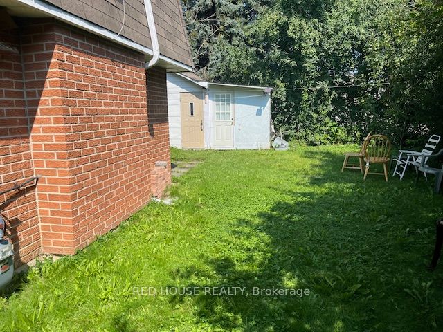 27 Heatherside Dr Property Photo 5
