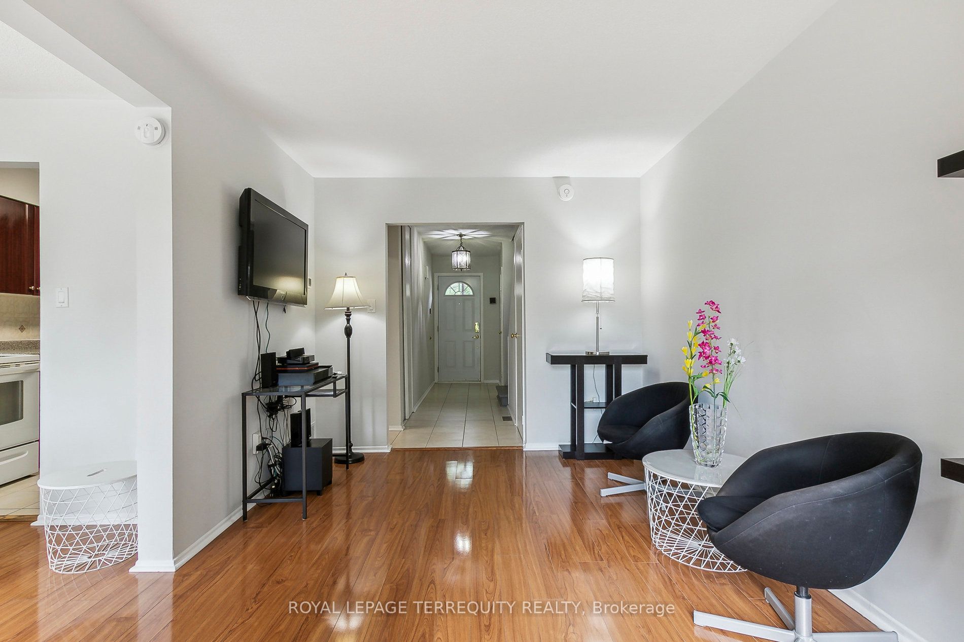 139 Huntingdale Blvd 33 Property Photo 2