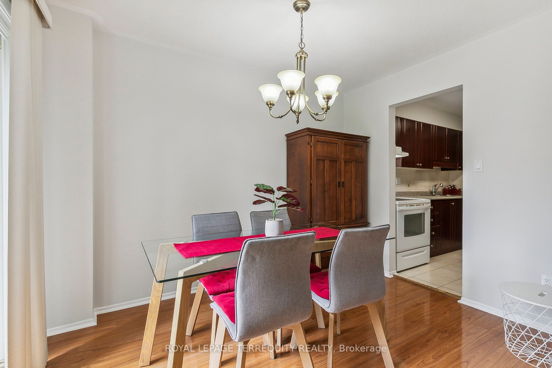 139 Huntingdale Blvd 33 Property Photo 7