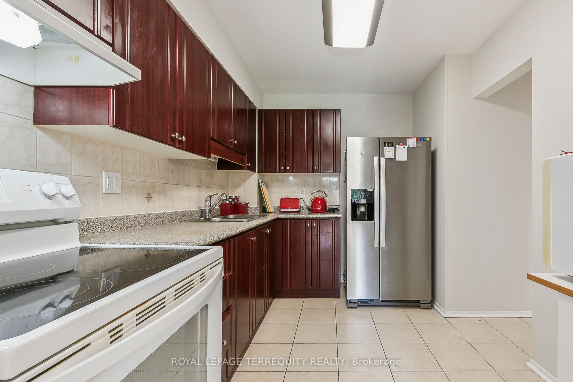 139 Huntingdale Blvd 33 Property Photo 9