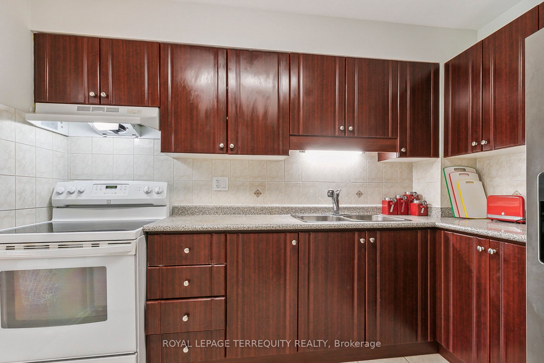 139 Huntingdale Blvd 33 Property Photo 11