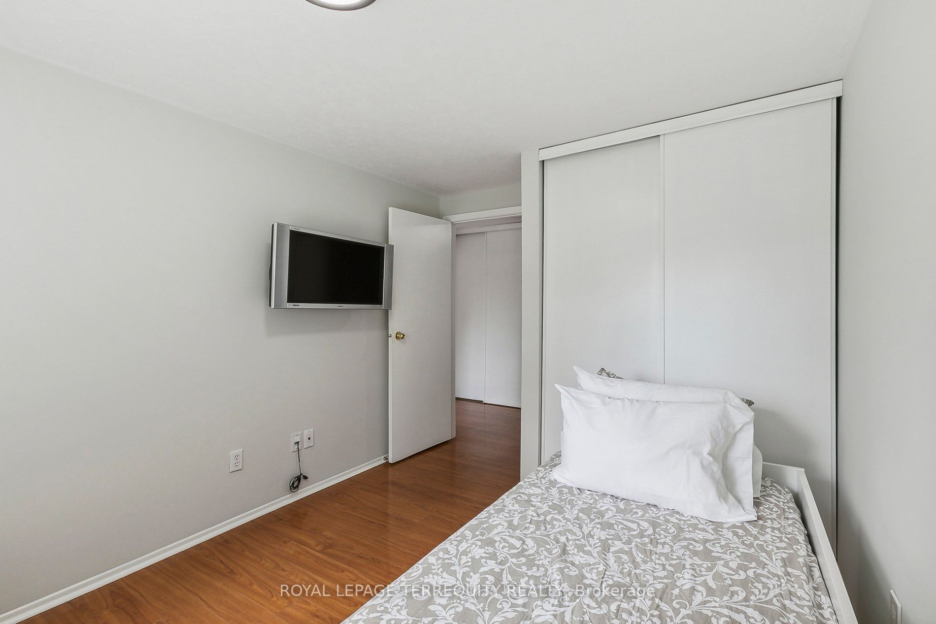 139 Huntingdale Blvd 33 Property Photo 20