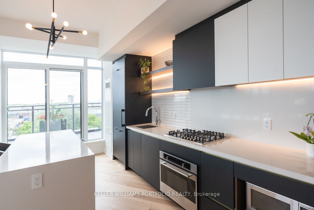 1285 Queen St E 6 Property Photo 23