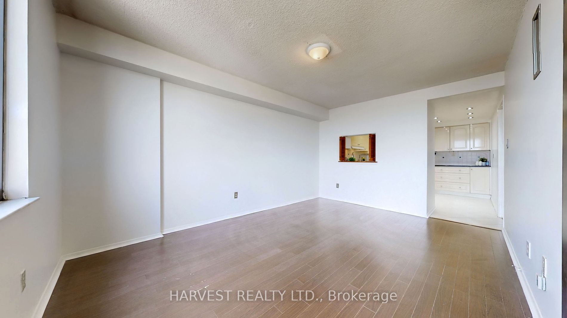 2350 Bridletowne Circ 02 Property Photo 5