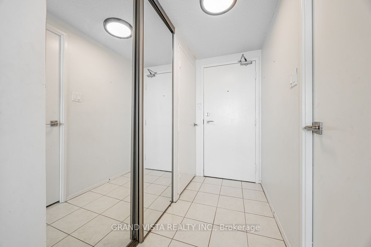 10 Dean Park Rd 5 Property Photo 36