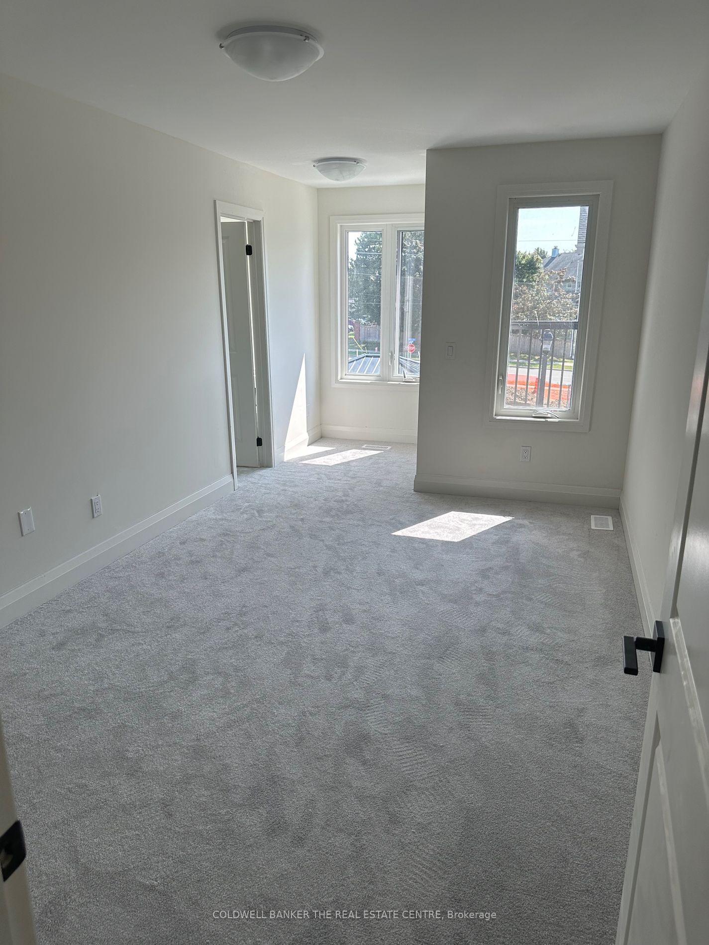 18 Gerry Henry Lane Property Photo 5