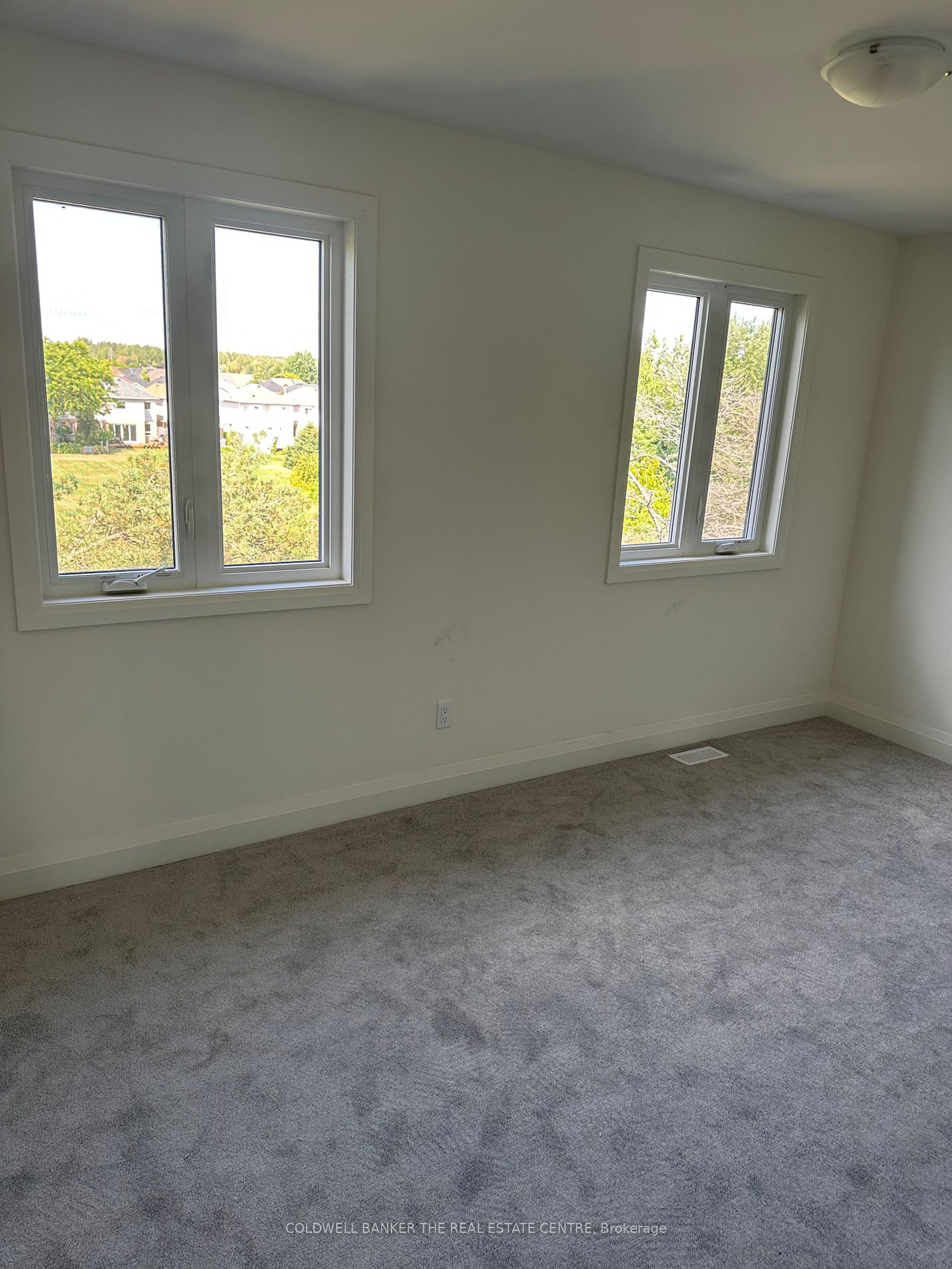 18 Gerry Henry Lane Property Photo 15