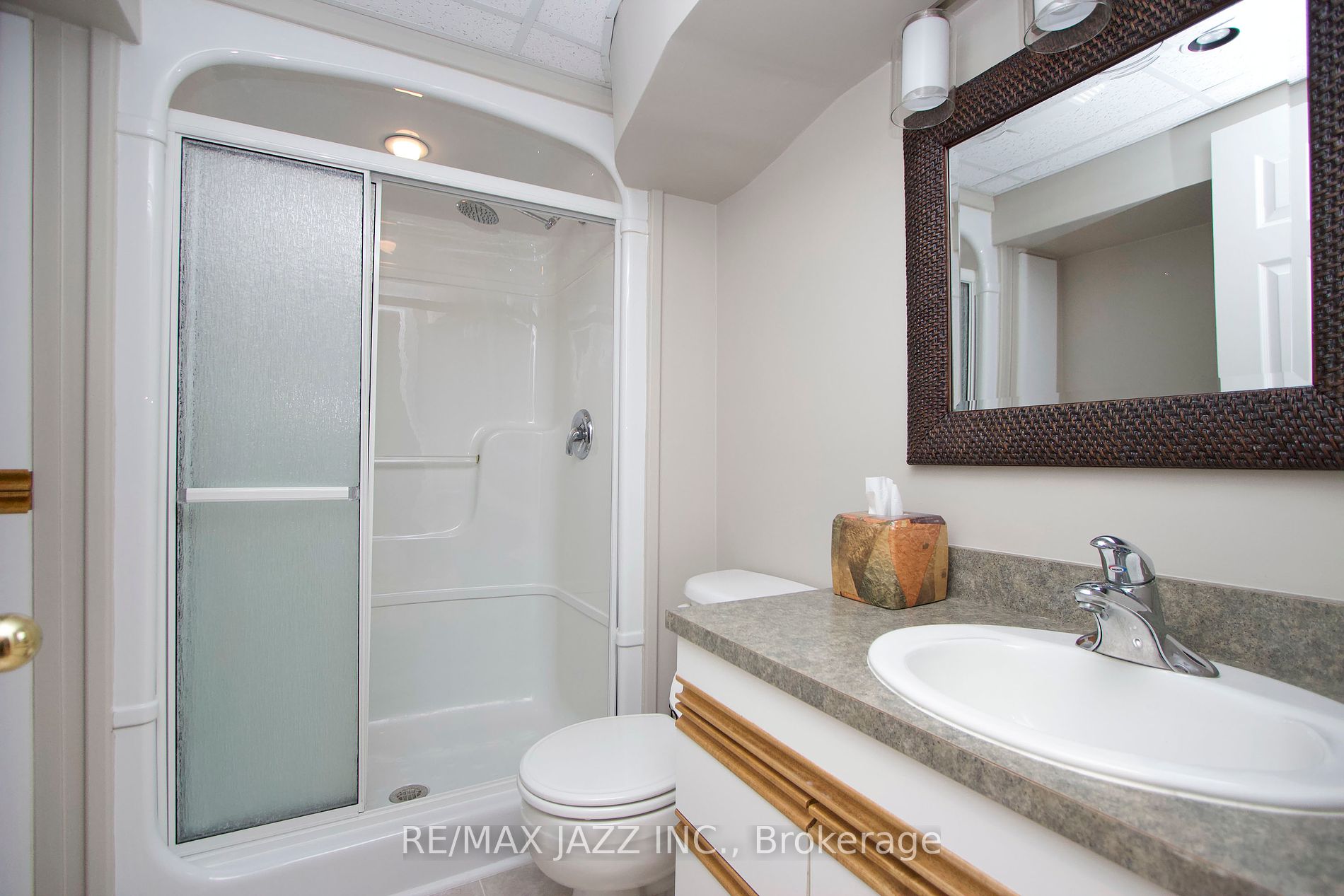 35 Castle Harbour Dr Property Photo 18