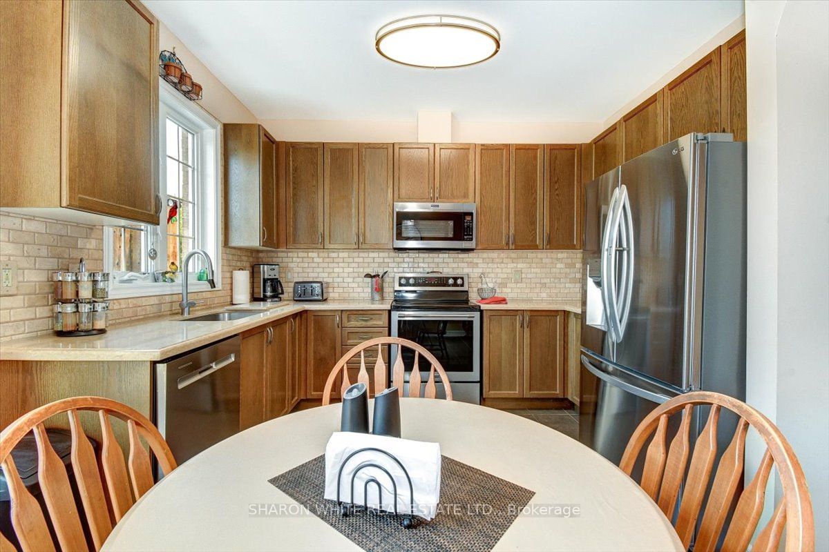 85 Nelson St Property Photo 2