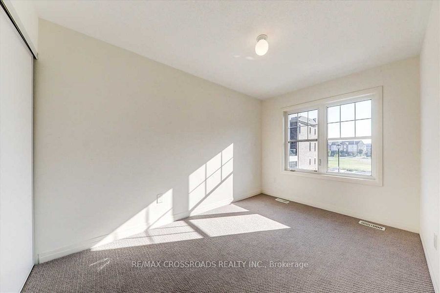 82 King George Way Property Photo 10