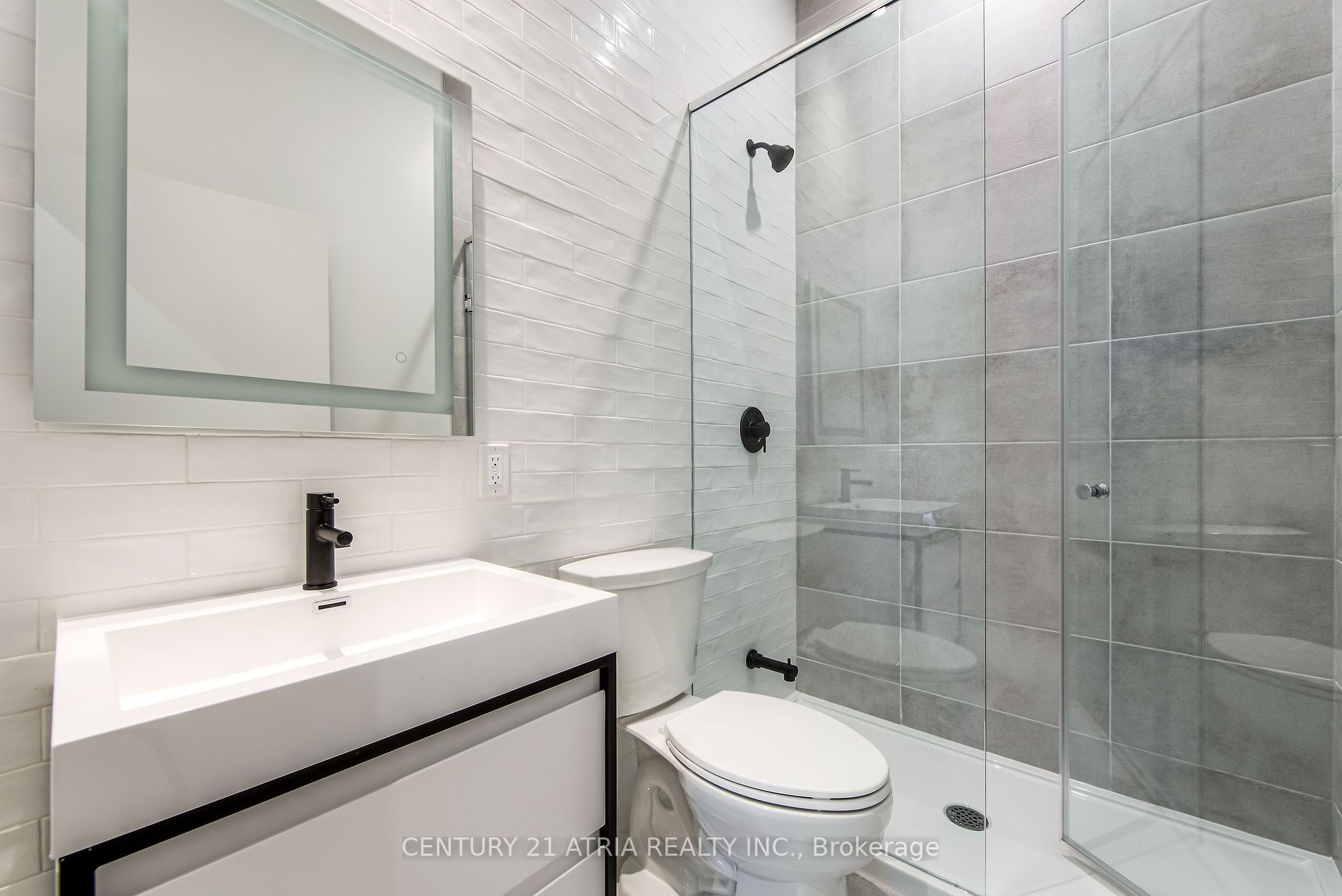 150 Logan Ave 2 Property Photo 2
