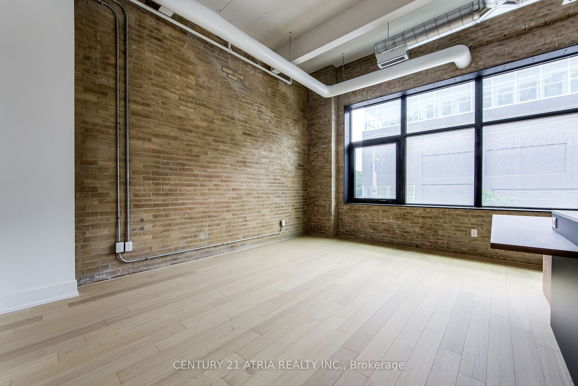 150 Logan Ave 2 Property Photo 3