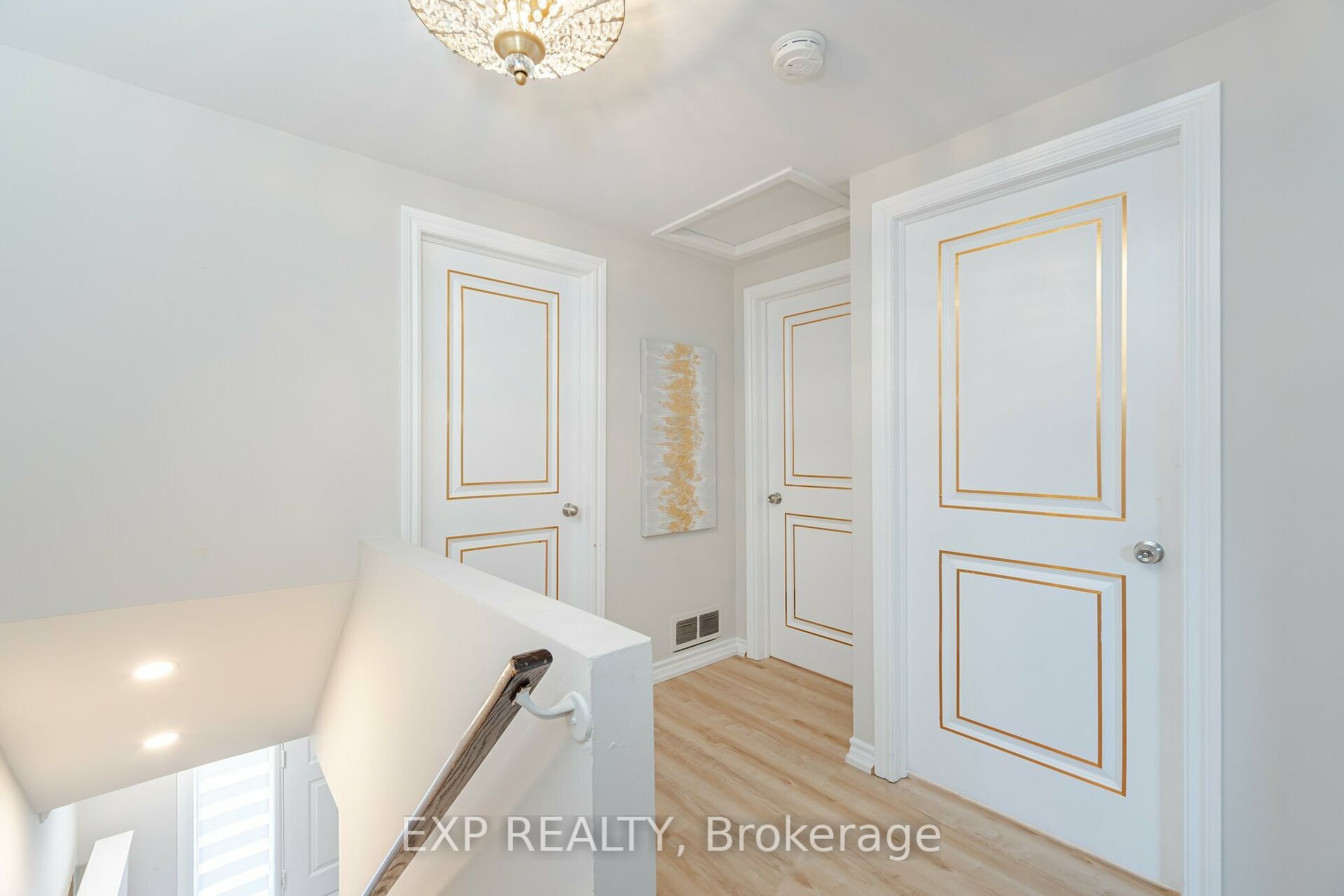 510 Sedan Cres Property Photo 11