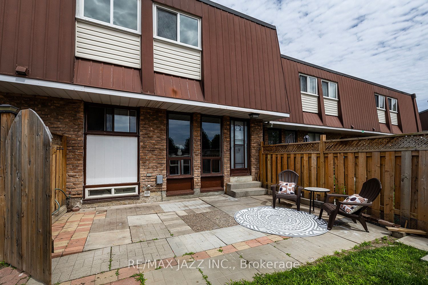 1333 Mary St N 70 Property Photo 22