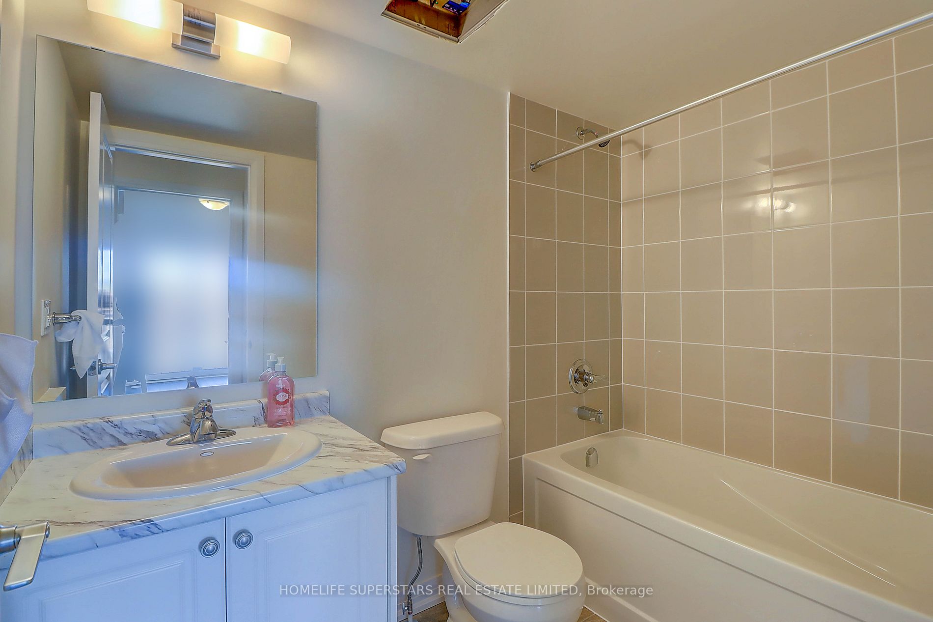 2635 William Jackson Dr 5 Property Photo 8