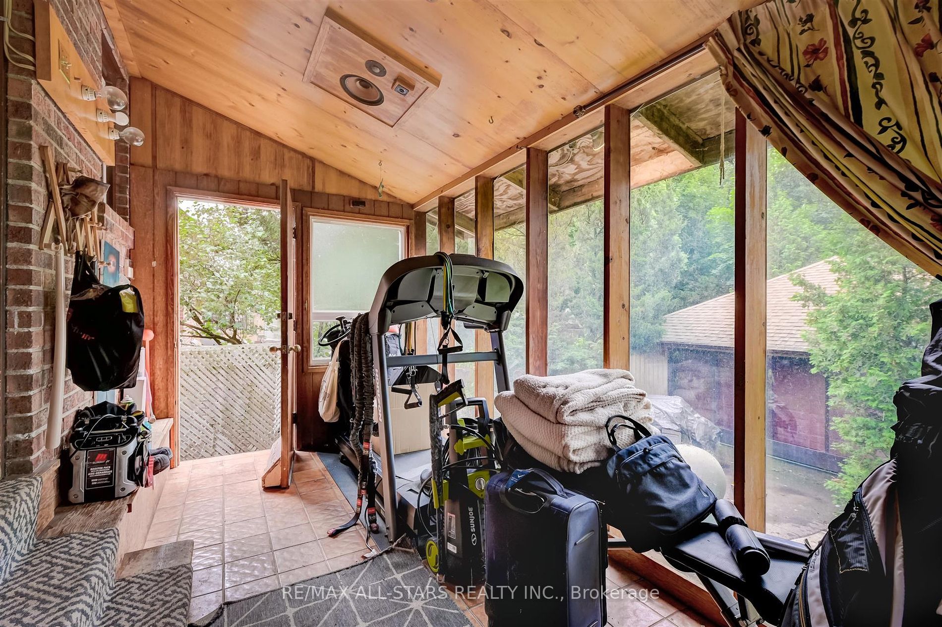 18 Aylesford Dr Property Photo 10