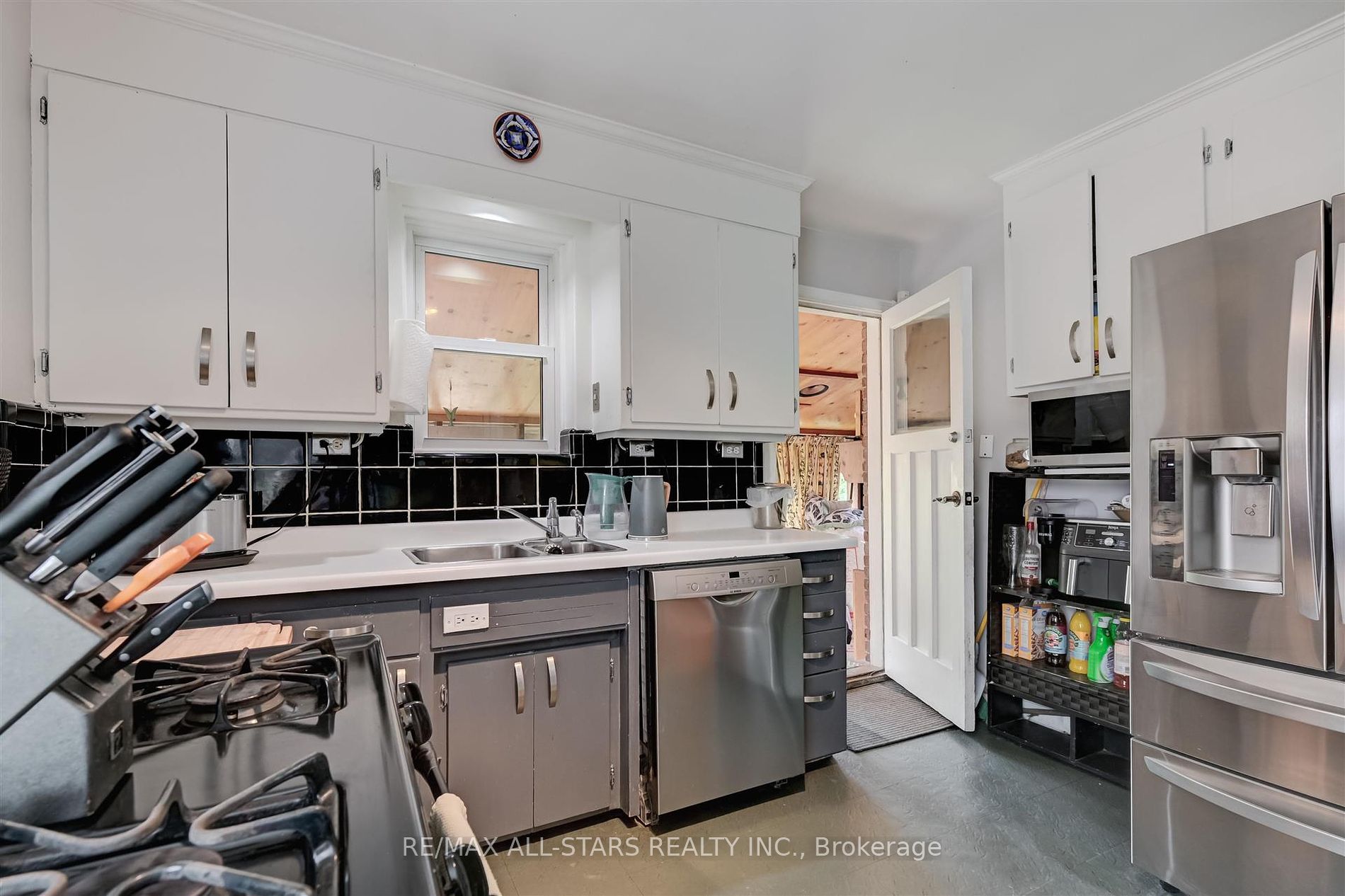 18 Aylesford Dr Property Photo 28