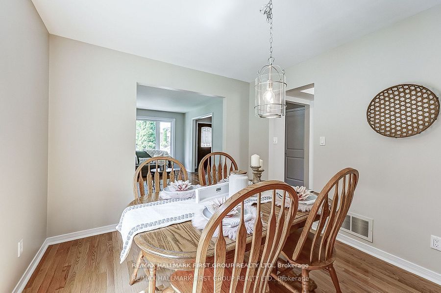 41 Renwick Rd Property Photo 2