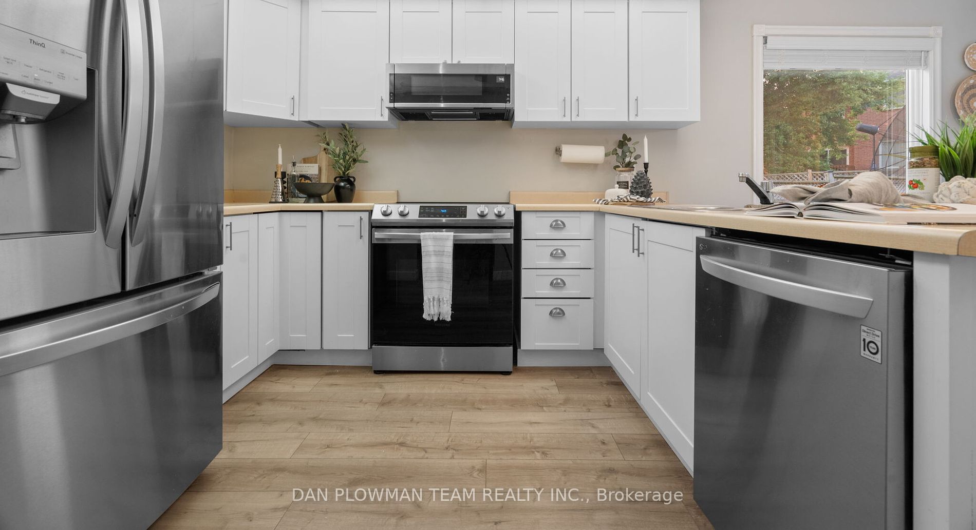 822 Royal Orchard Dr Property Photo 2