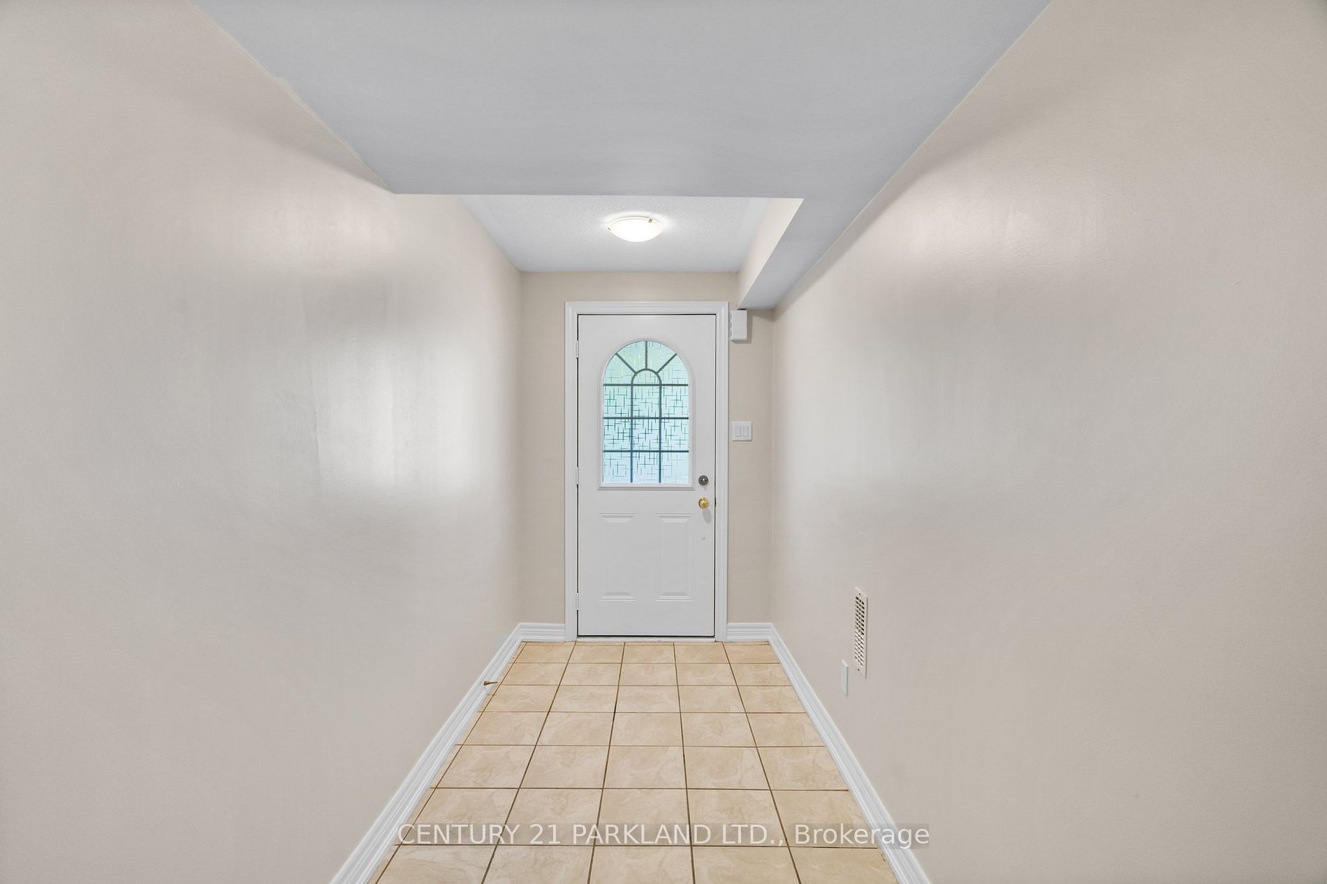 9 Smithy Crt Property Photo 14