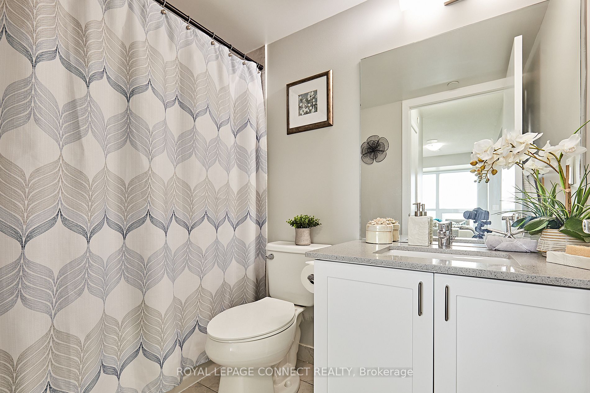 1255 Bayly St 02 Property Photo 17