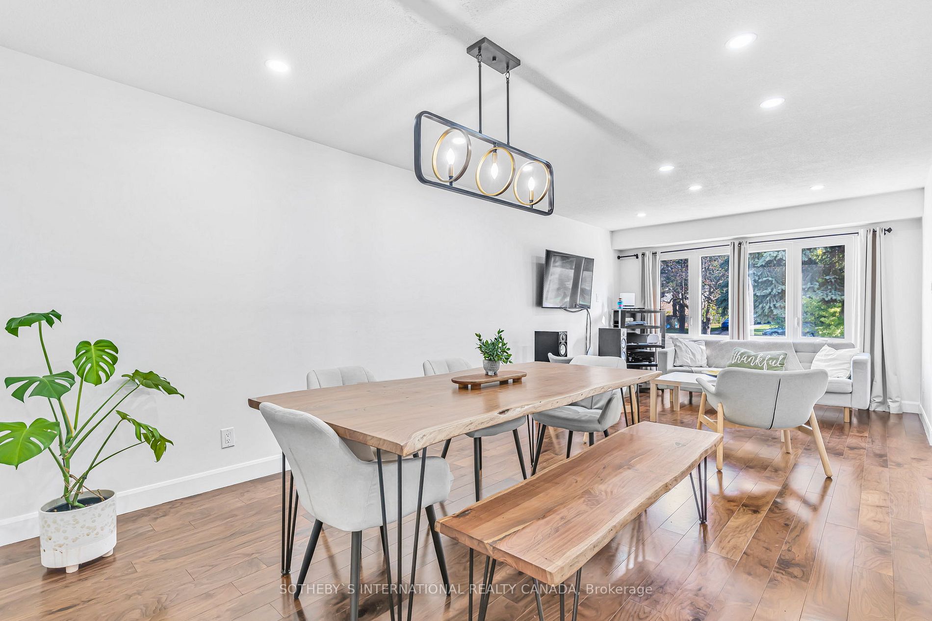 21 Tinbury Pl Property Photo 1