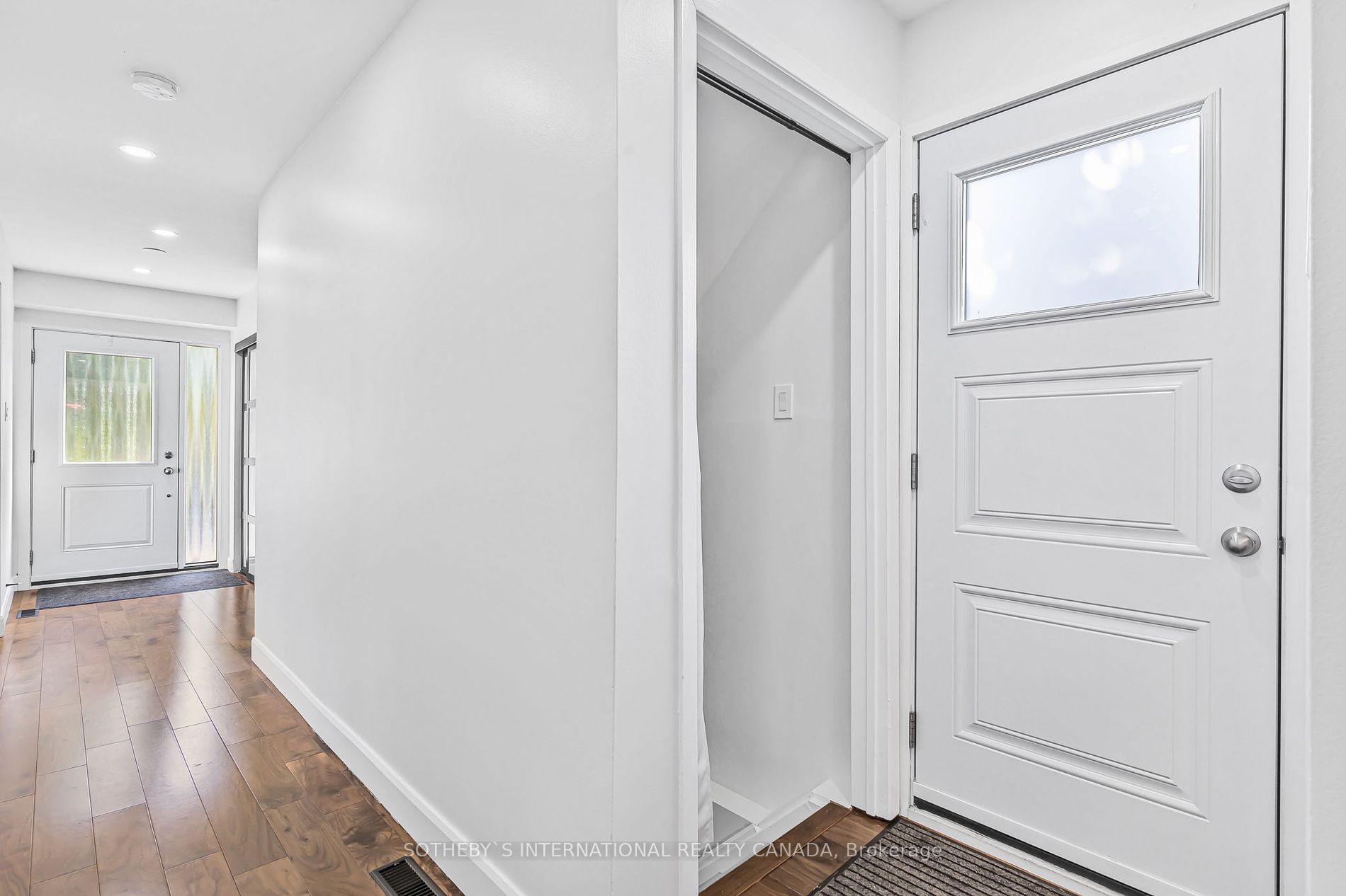 21 Tinbury Pl Property Photo 4