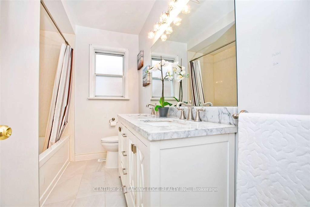 31 Romulus Dr Property Photo 12